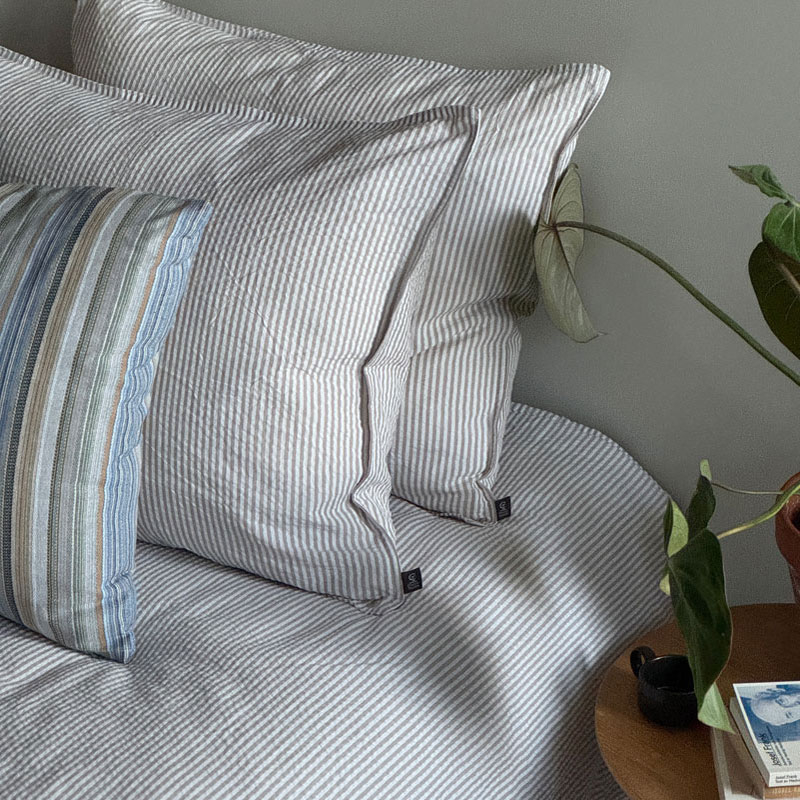 Bäckebölja Påslakanset 2-Dels Linne/Vit