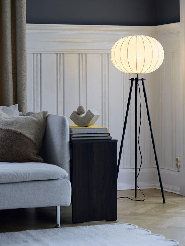 Base Golvlampa Svart